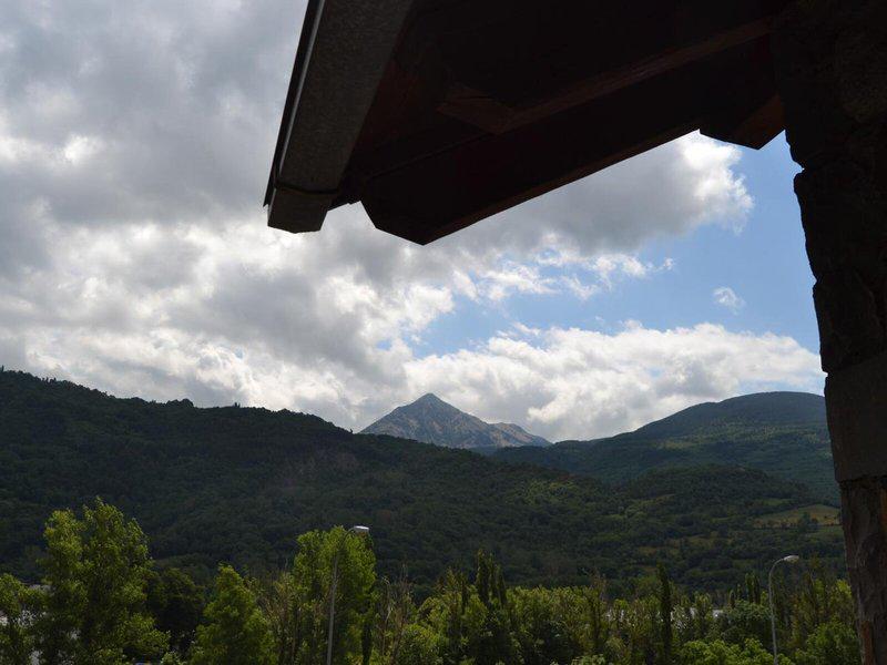 C16DA0987B6560CE4ADCFAEB1D2E95F0