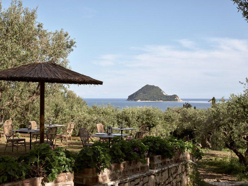 7C03A25E97FFD0A611D639C1DDCA349E