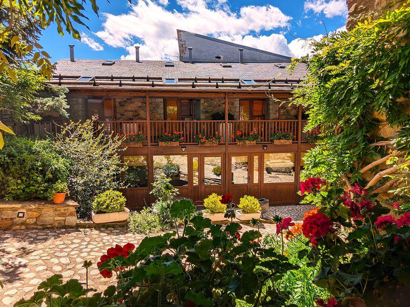 DCF0BACD3C2347E6E2757EC9A7DD7EFA