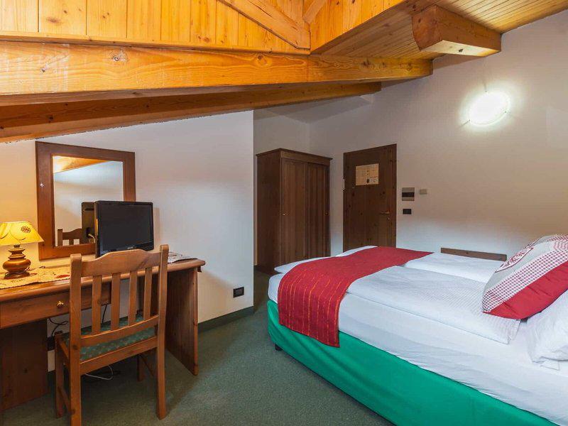 5114A3D47D9A05FD8DACDDAEF4CFCC15