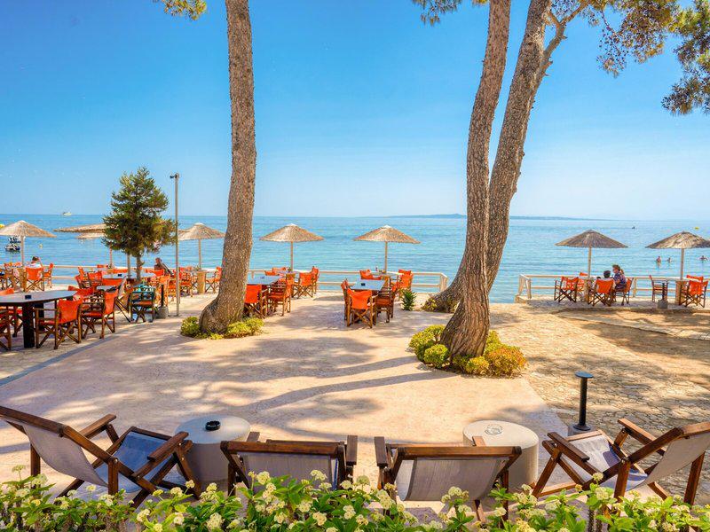 2D2B353E6A84EDEB81450F3D0BDA4FE7