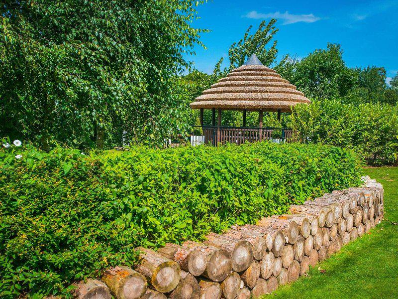 92DEEFC0F5D8B37F6C252C5FBDE54348