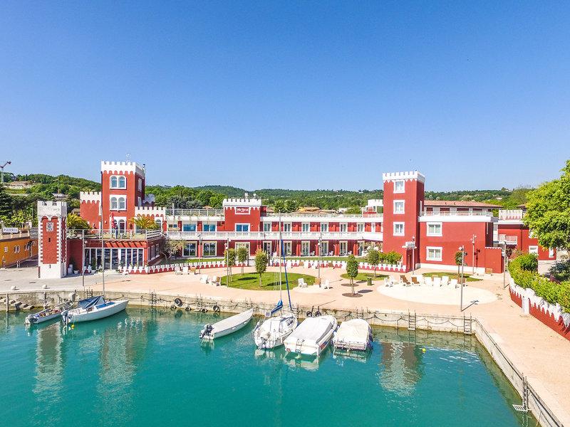 Villa Garuti Hotel & Apartments