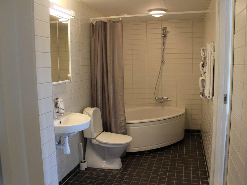 7EC44AF84B7308415510A54DDEA2C766