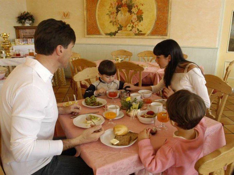 E5613426646AD78A622EF606DFA9551F