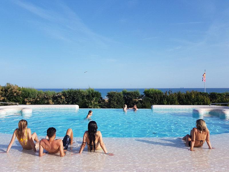 0FA755C6B9588AF1C991F17E171A2399