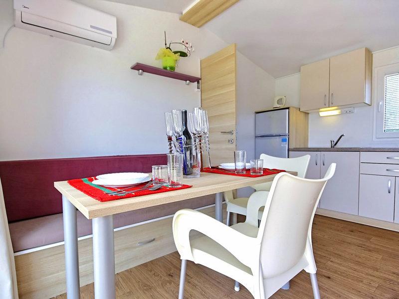 20846E3E39B111CEFF4AEF3DF5F6175F