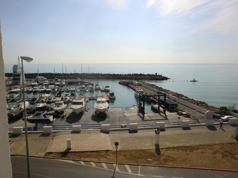 6886C3135277F725176CFFDED465C131