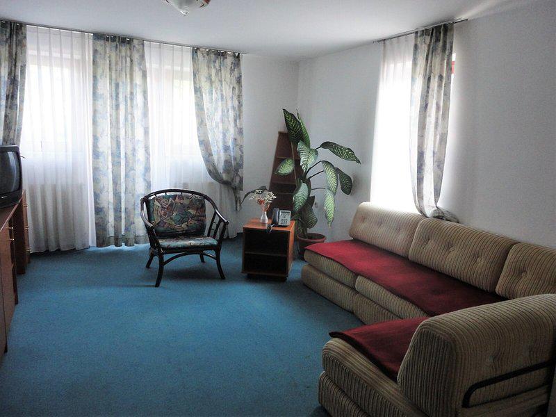 139A7F57FE6467252EC70BC77200FC89