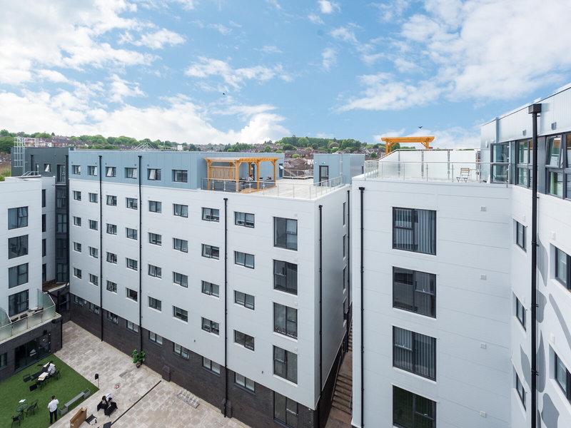 FD8538F89B105E39DC95C8BE01B3759A