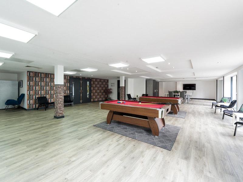 8881A1DC8764E6C749ACA93A334F83C1