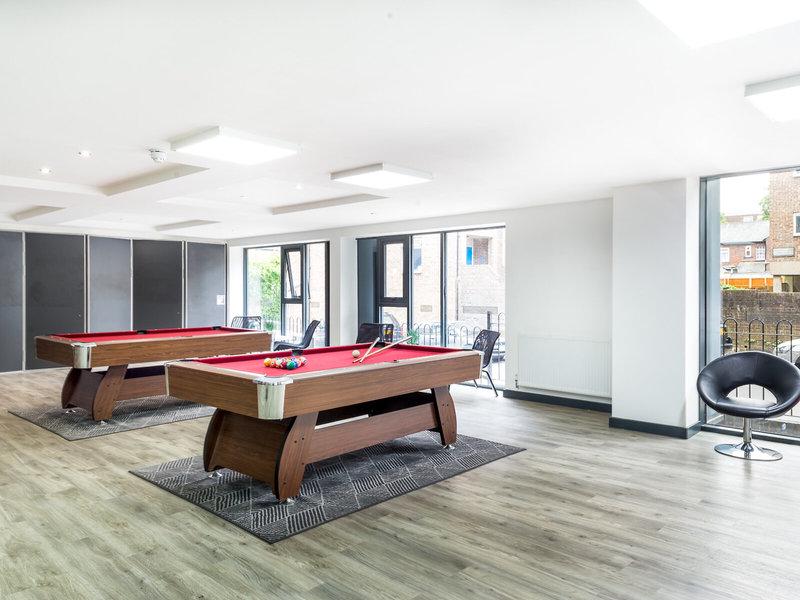 2A7A91C9E1FFF5FA9D568C5EFE80C633