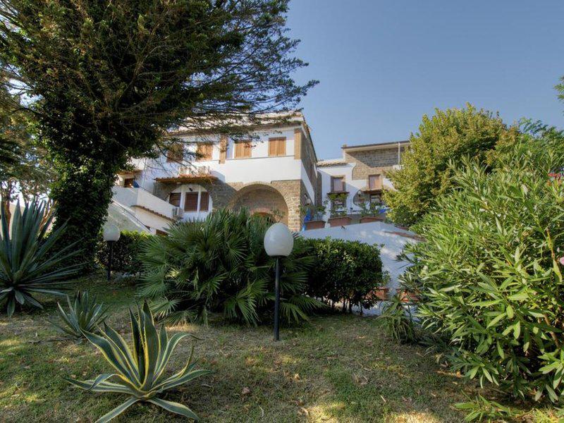 E137DE7B573BCDFB5963EB3EA749B0B4