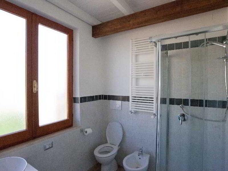 47F1A387ACBE8E00E7CBEC04782BE7F9