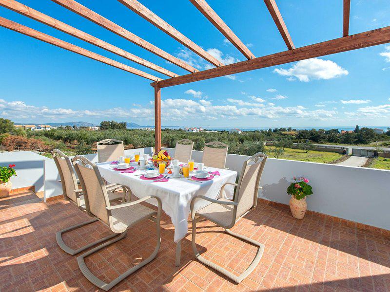 072580D8B9118AEA436EEE37E9ACBD93