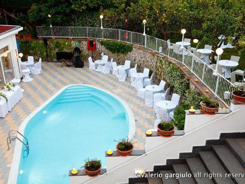 F3DCCC36C19E4441D19DAD7B35861230