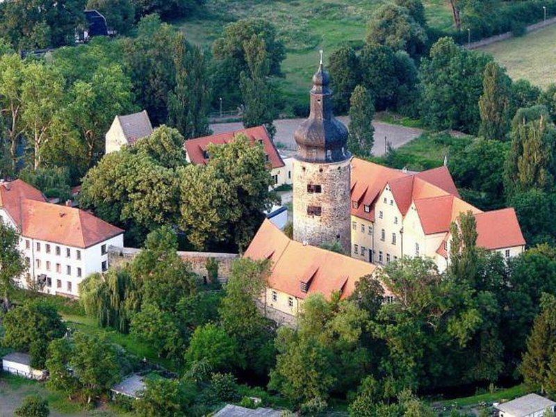 D93F233834E7E586B00528B440CC430C