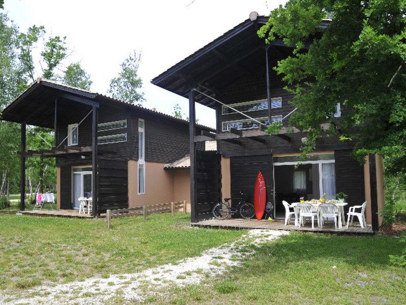 B8A2DF4560E32C02CA52E43F56832463