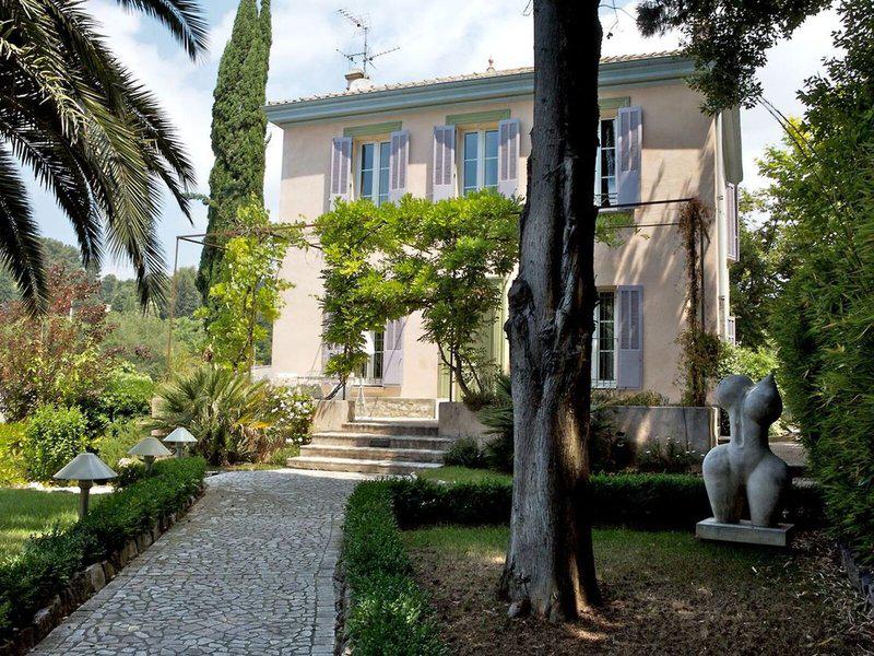 04EE304684CD09EF39F7D4D500310155