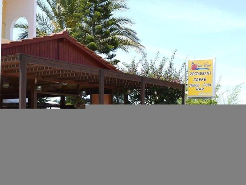 17A86792B386E699E75A00BADE7130AC