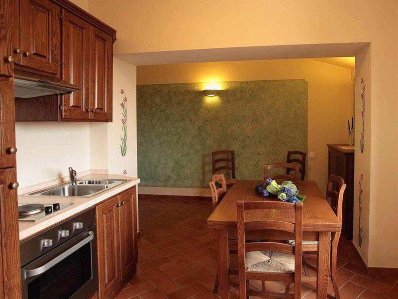 02595EE7F415F4F1073DC587F3387D25