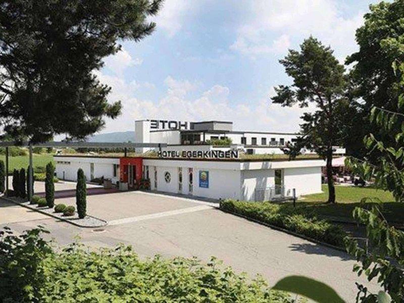 CDEC42160B2023900B7F9F6CD458FFF8