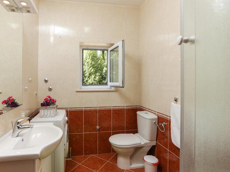 167049B64753F978F9DB06856545A07F