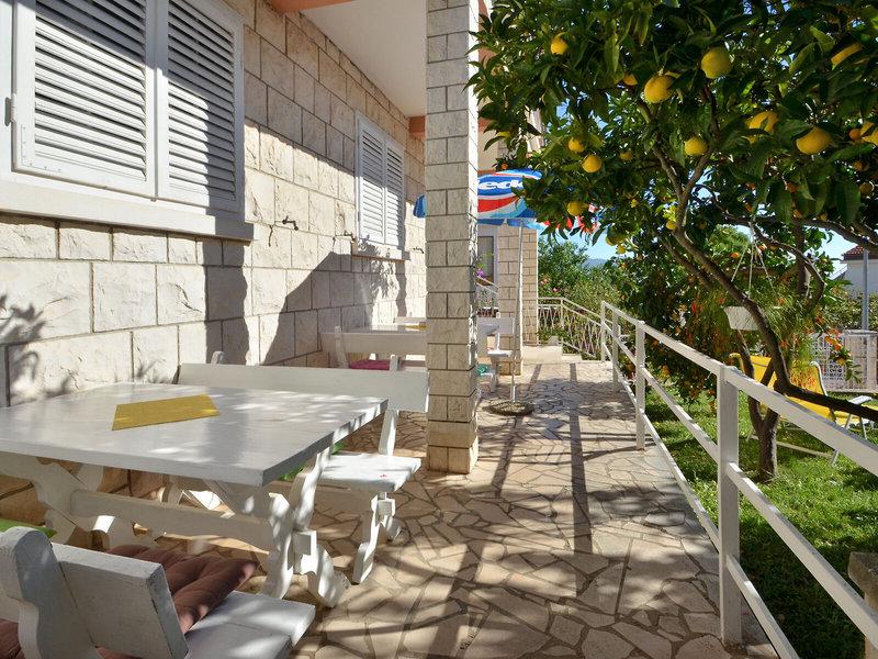 81ADBCAA25AFD7A34F2AE67928DDB8E7