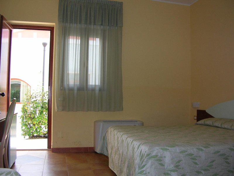 B6442C49ECB3D662BF5D05DB385ABDF7