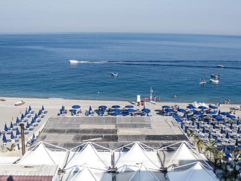 F5DA7C8458BC5EF6575A52EDB4CC4FBD