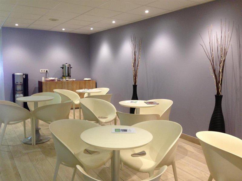 67B0BA8A34C69F98344A81ABC5555B15