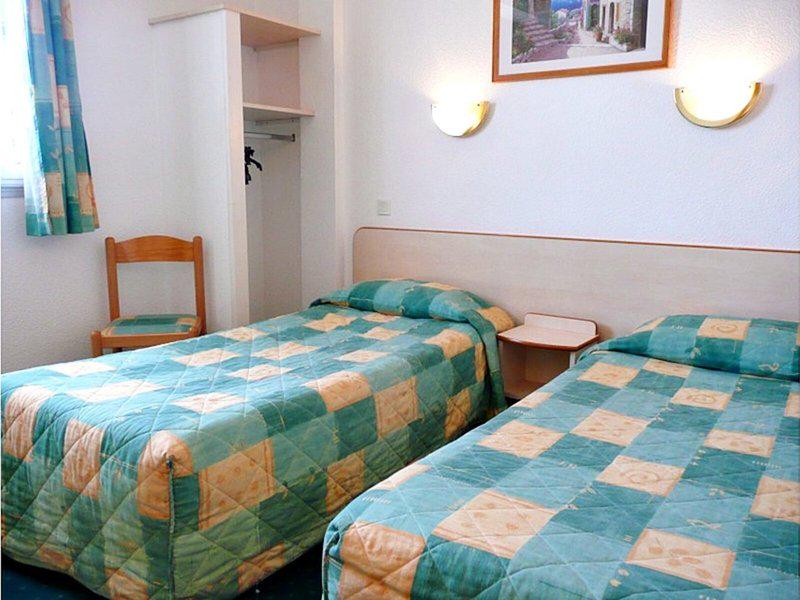 163FF539438EFA90F13F6BFD00E47E8F