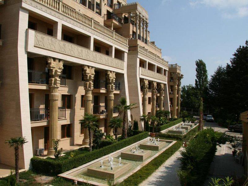 EDEC5112E615C59EF1A6D7A976FFEF1B