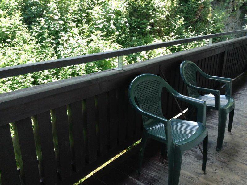 0D75C7E5D638D9B77F4C2EED3684CA15