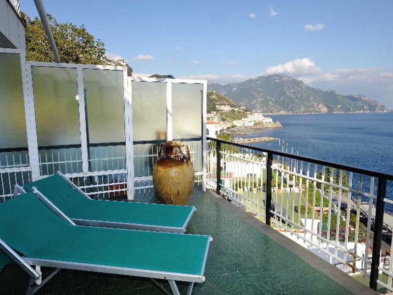 A0FCADE4BE1348B25058F7391B3D95F3