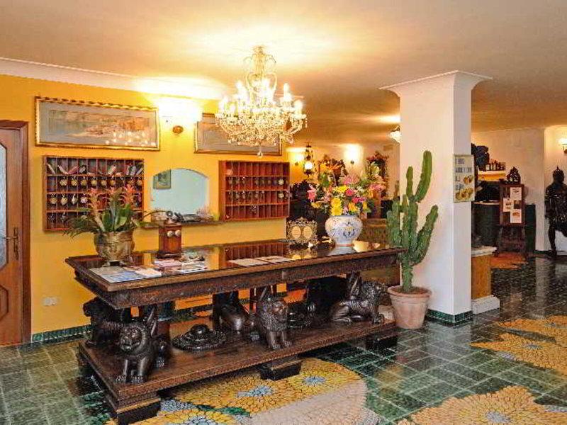 8F0947D3E3CF06070E130A5DCC1ACF23