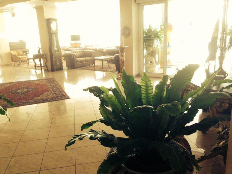 38C4D49C25D719031FBA079FDE768FF6