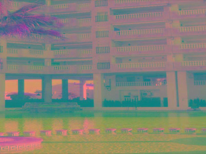 E989AD0C36F03BF883A48E02BC12FF1E