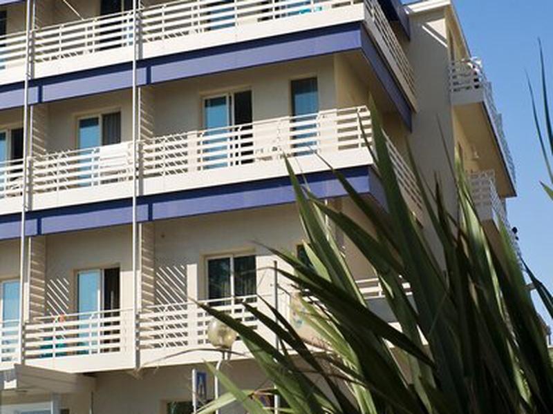 7FDEBD2BB20F5D38DB48B1731623C15D