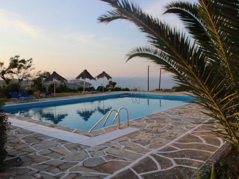 44AAE36B7AFD1F86C5057921649C4948