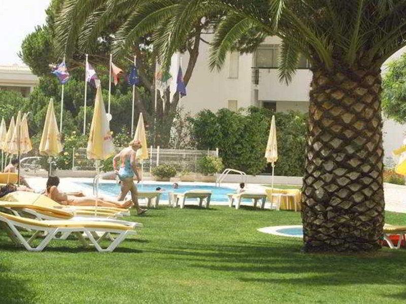 DD599EDCAF4E0B5A7130E539254854C3