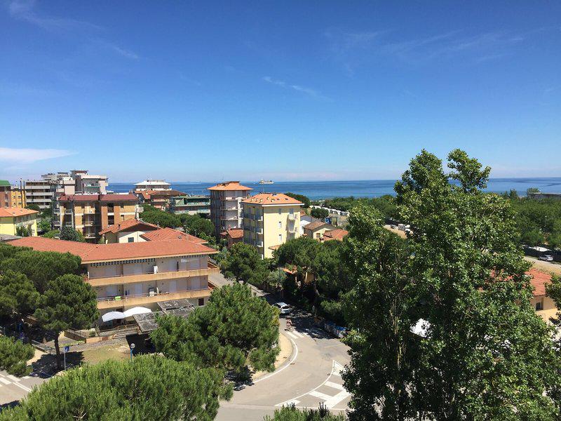 79259455FDB7047091BC59F47CA1AC87