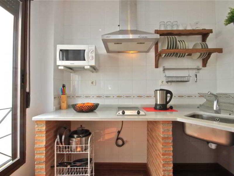 7FEE9B0B677C7B0010E94AAE40EE3619