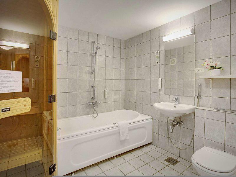 A7CFB5F5B5BB960152F6BA59811C2C59