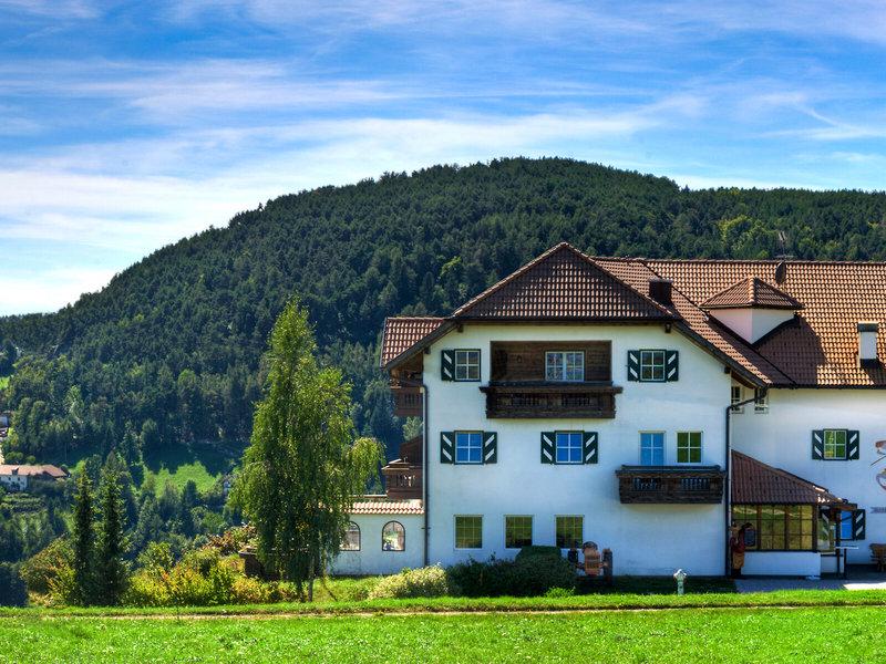 B8E6E3CFA0B383682E4467680A67AF3C