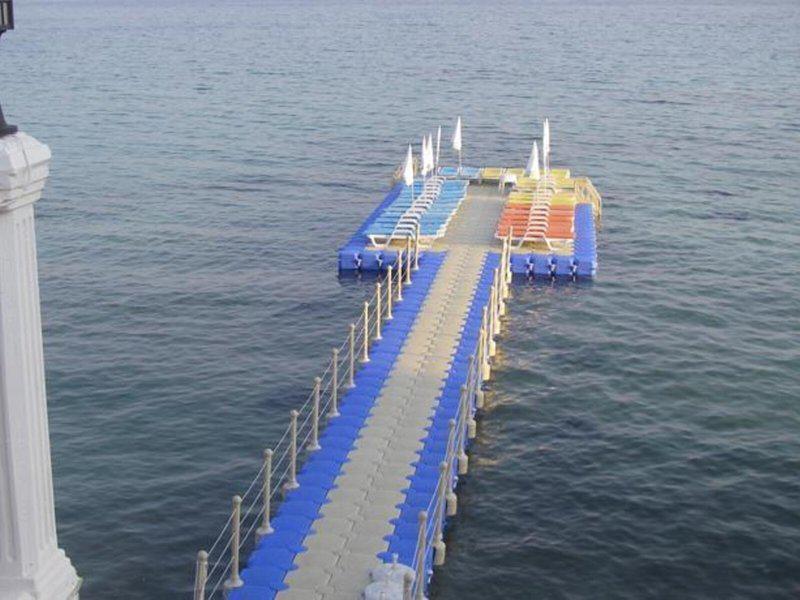 AC8C7147A1D9395C052AB42CAEEAD058