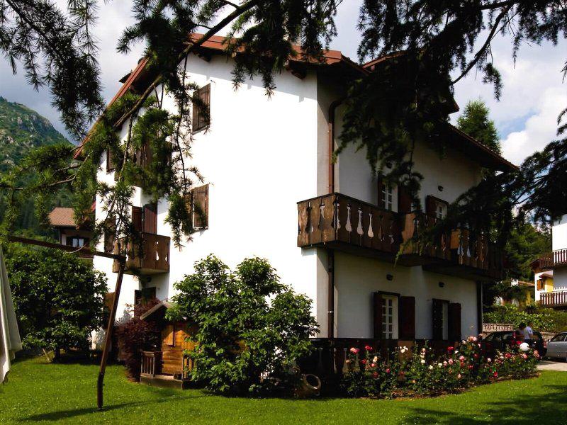 569E6FC67D589E13E783BADC78902F28