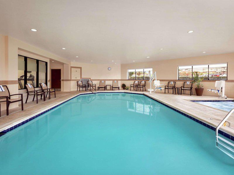 78D30E9C9D0E1E40960A14488AD29DF3