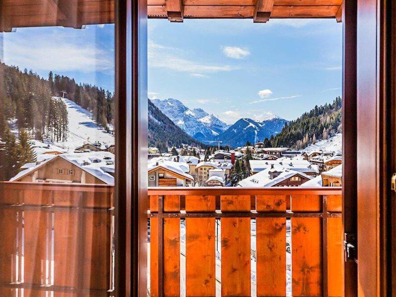 6B42542C5B887D624EC6F81D5FAC7B46