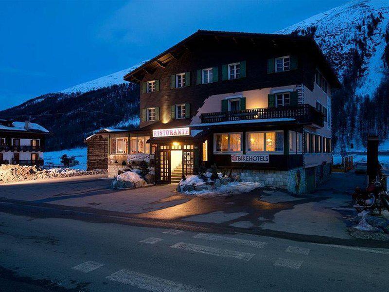 4182854C84DF8D89433FEC74E86218B9